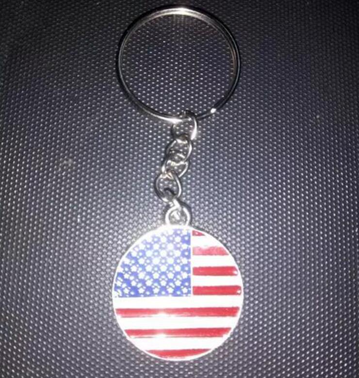 Round American Flag Key Chains